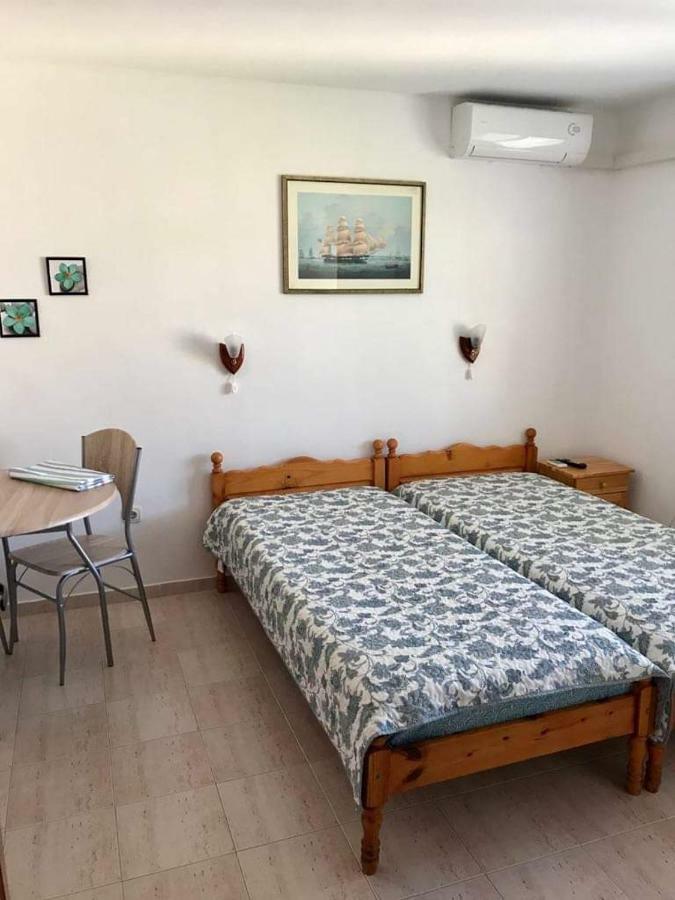 Студиа Мансарда Ненови Pomorie Eksteriør bilde